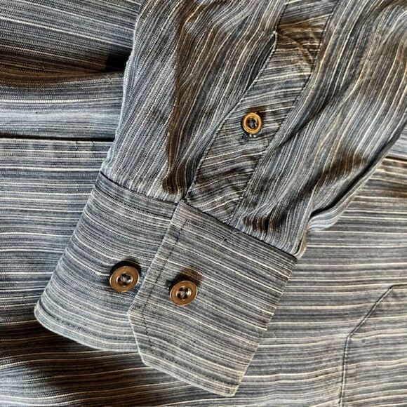 Tommy Bahama Silk Blend Button Down Shirt Navy Textured Size XL - Picture 10 of 11